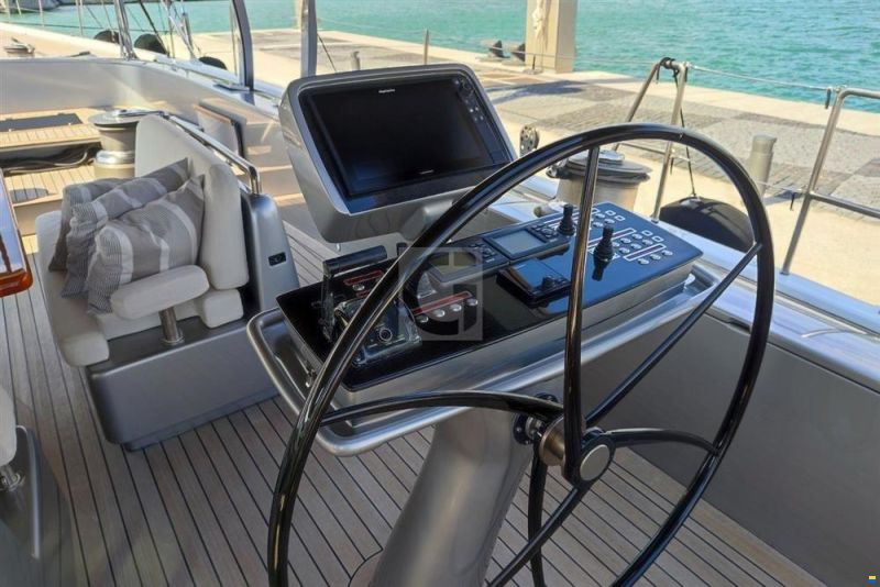 Pendennis Wally 106