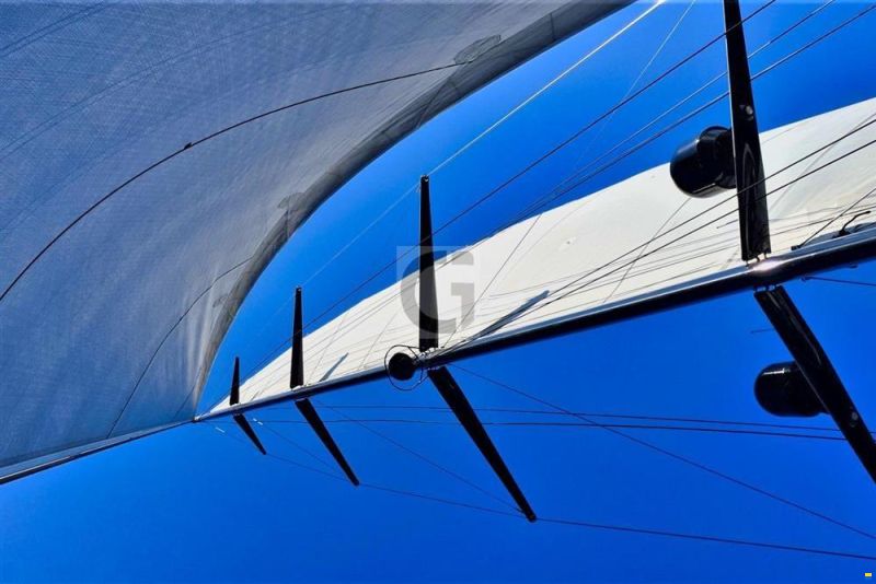 Pendennis Wally 106