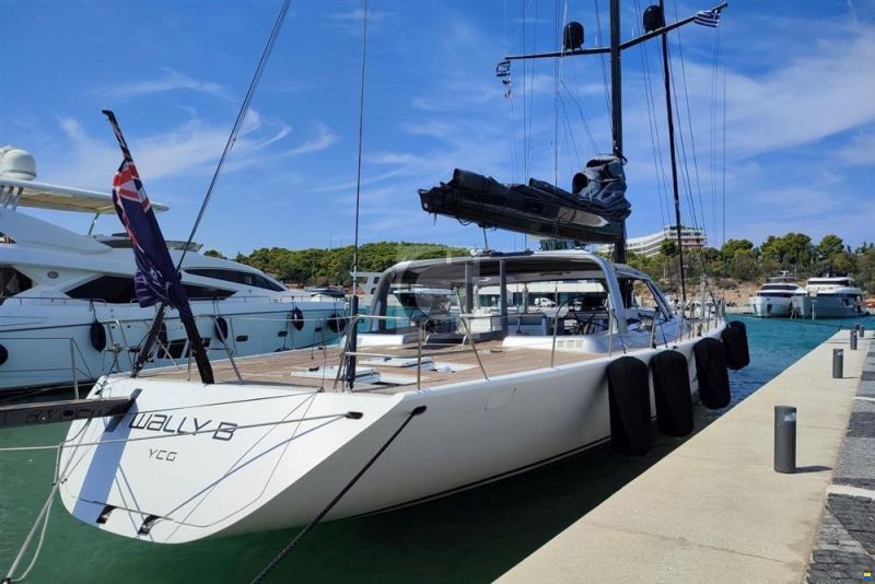 Pendennis Wally 106