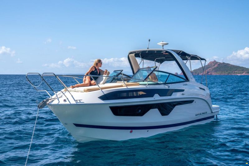 Bayliner Ciera 8