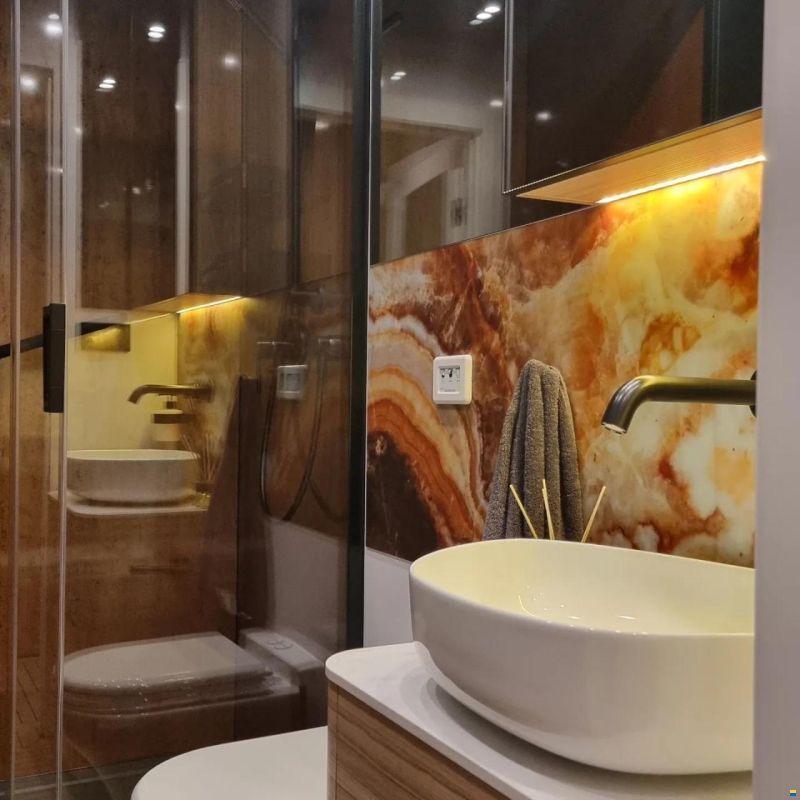 Perla Houseboat E-vision 42