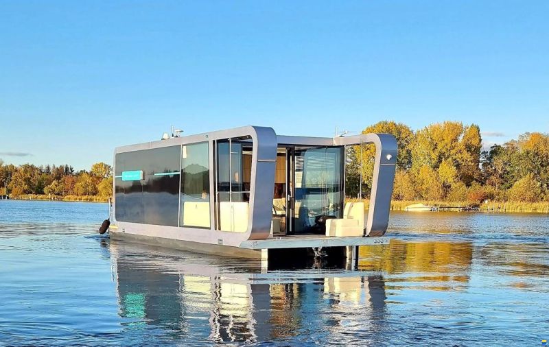 Perla Houseboat E-vision 42