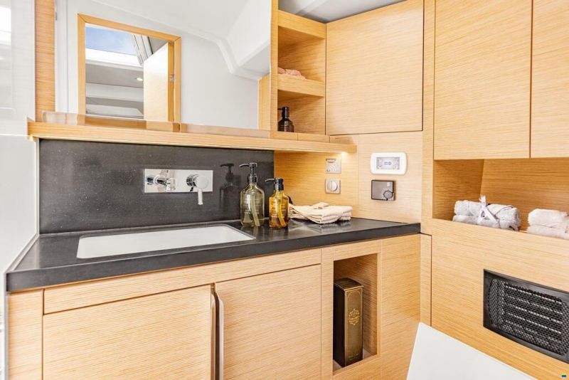 Hanse 460
