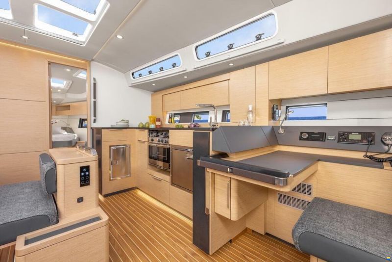 Hanse 460