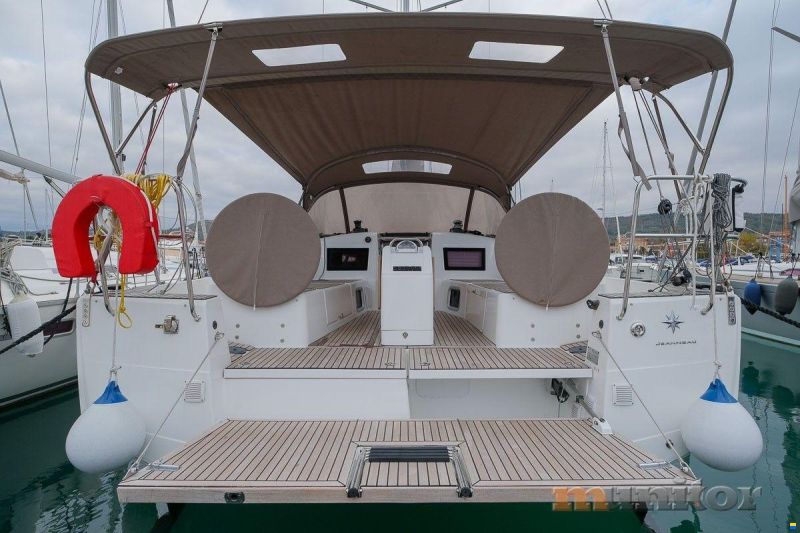 Jeanneau Sun Odyssey 410