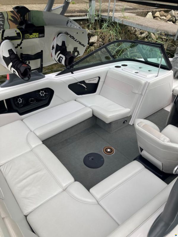 Nautique 2014 Sport Nautique 200