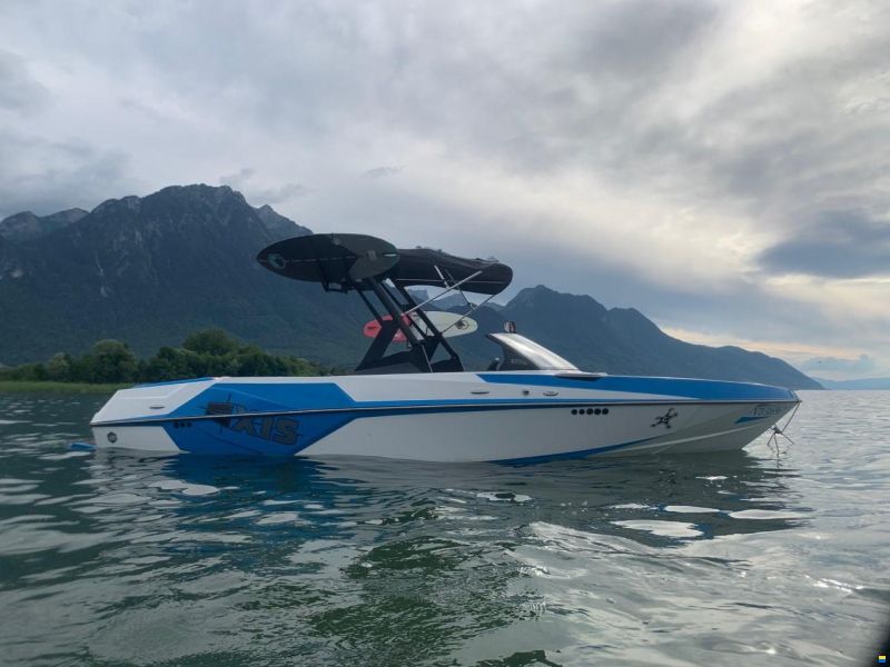 Axis T22