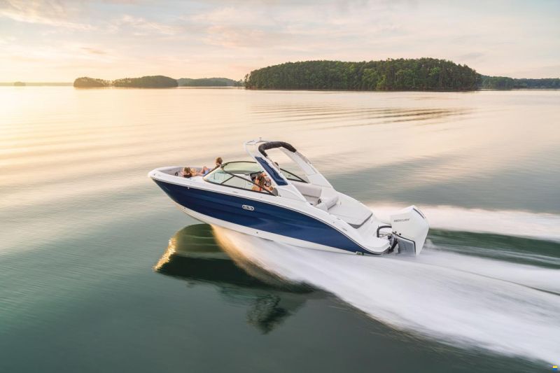 Sea Ray SDX 250 OB Europe