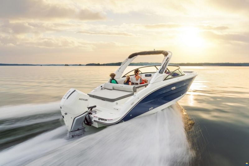 Sea Ray SDX 250 OB Europe