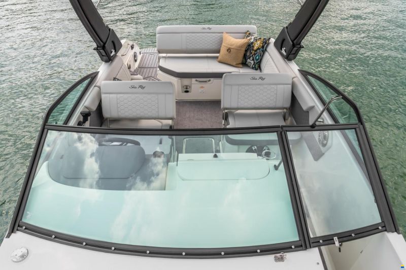 Sea Ray SDX 250 Europe