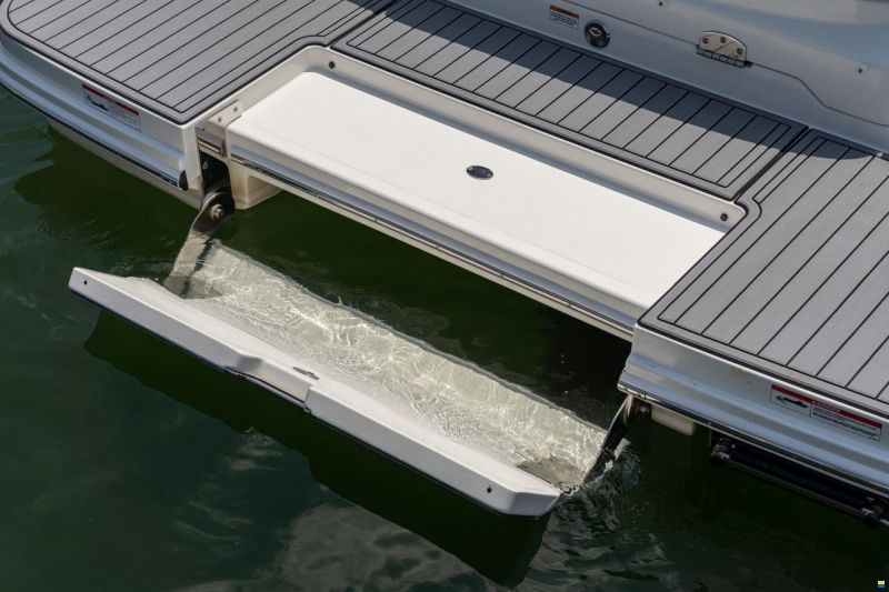 Sea Ray SDX 250 Europe