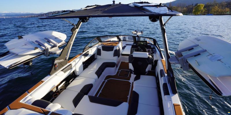 Malibu M220
