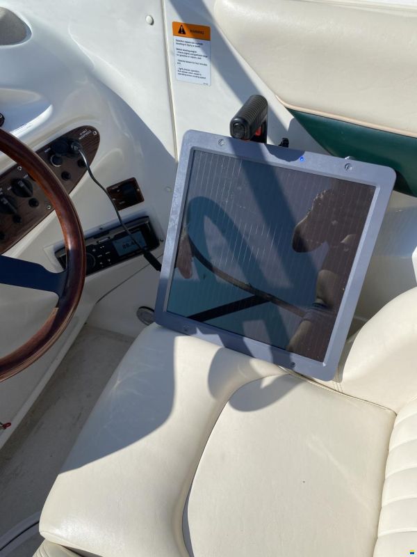 Chris Craft 210 Cuddy Cabin