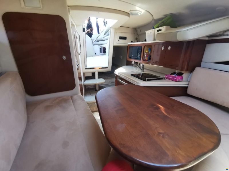 Sea Ray Sundancer 260