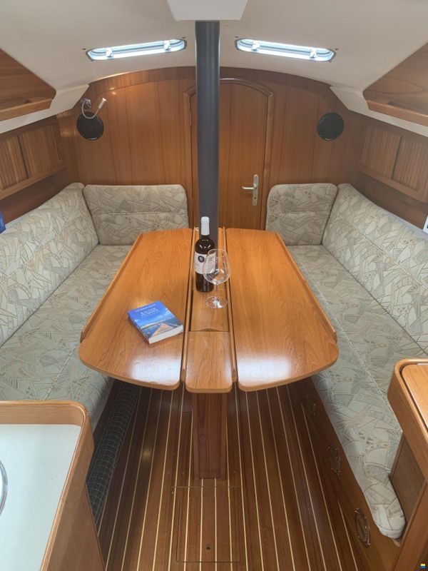 Jeanneau Sun Odyssey 30