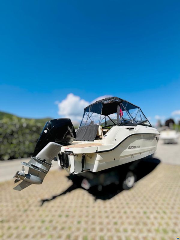 Quicksilver Activ 755 Cruiser