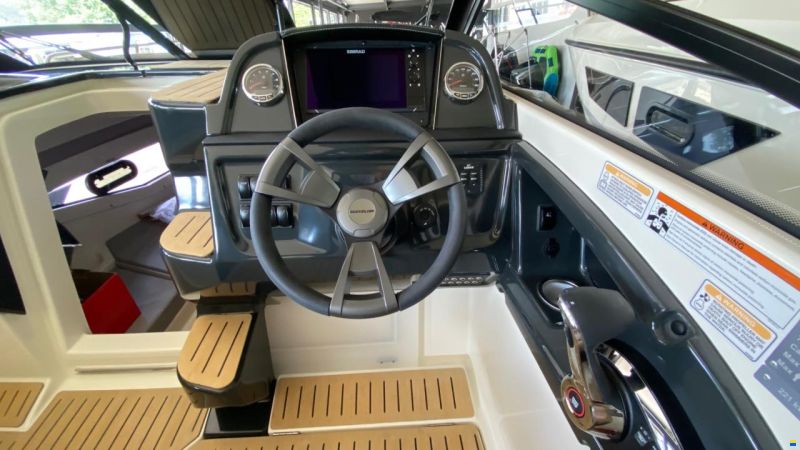 Quicksilver Activ 755 Cruiser