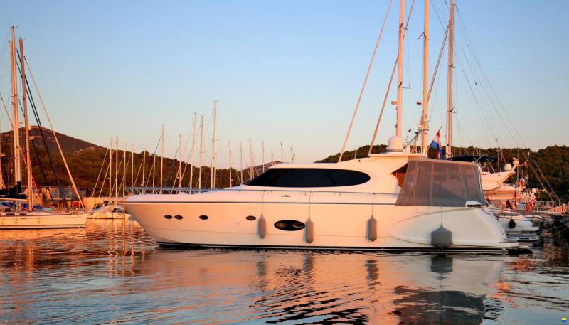 Elegance 60 Open