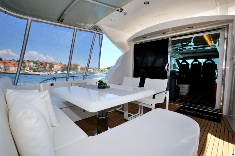 Elegance 60 Open