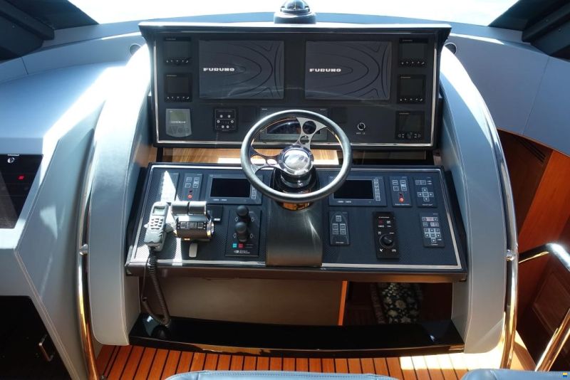 Elegance 60 Open
