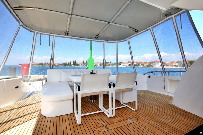Elegance 60 Open