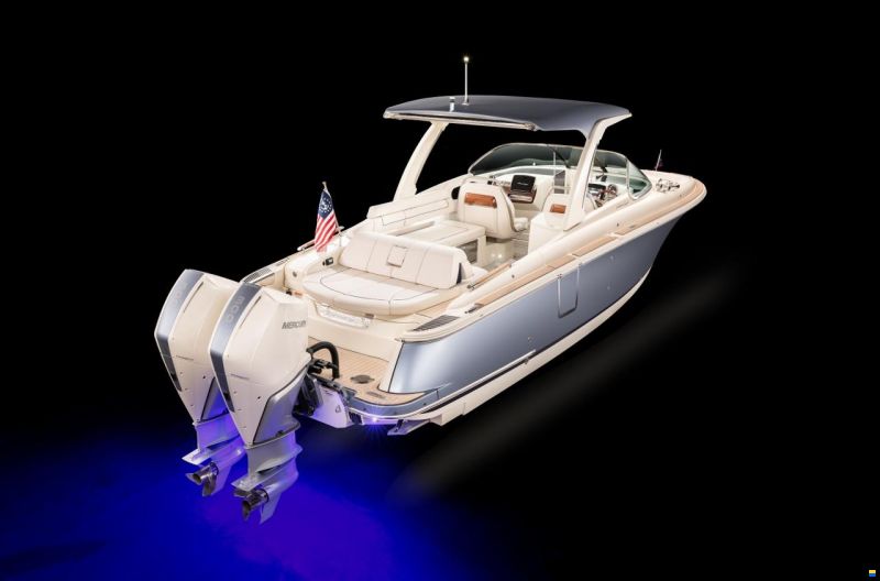 Chris Craft Launch 31 GT Outboard
