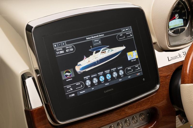 Chris Craft Launch 31 GT Outboard