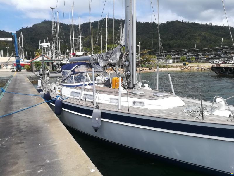 Hallberg-Rassy 53