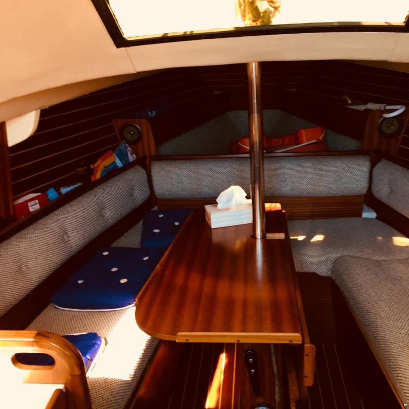 Jeanneau Schöne gut gepflegte Segelyacht