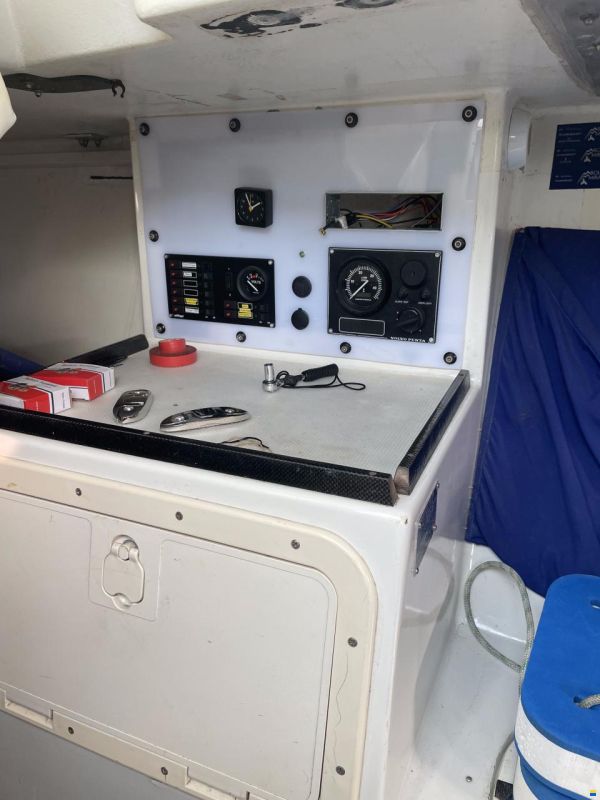 Maxi Dolphin Ten PF 32''