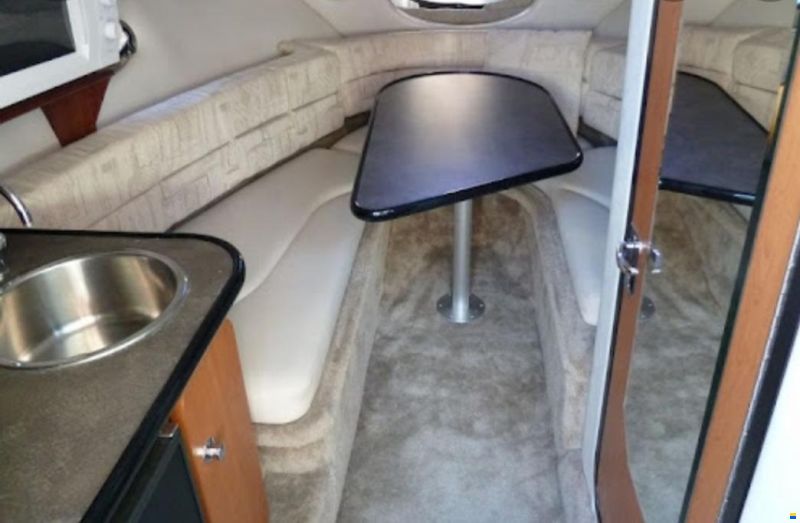 Crownline 255ccr