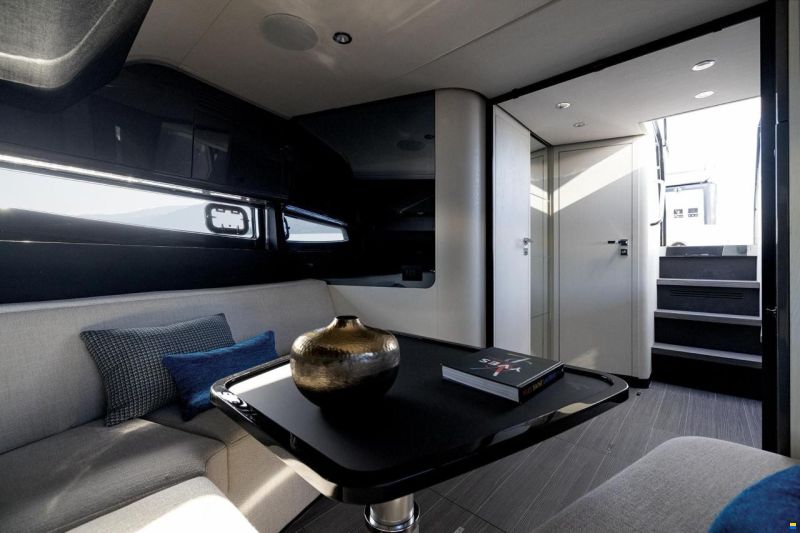 Azimut Verve 42