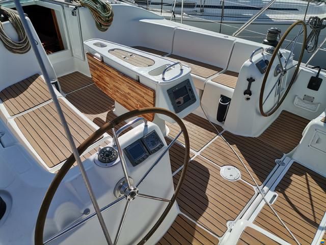 Beneteau Cyclades 43.3