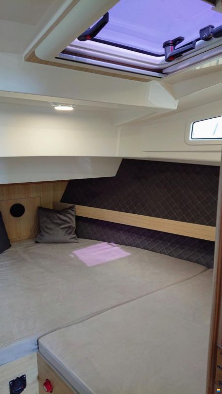 Nautic Yachts 990 / NEON 990