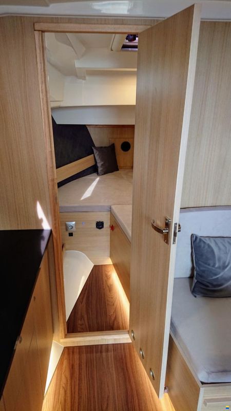 Nautic Yachts 990 / NEON 990