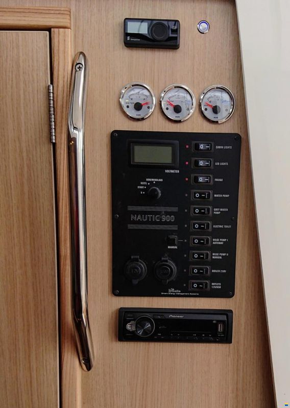 Nautic Yachts 990 / NEON 990