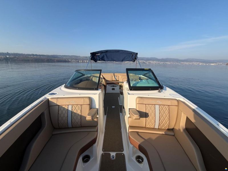 Sea Ray 240 Sundeck