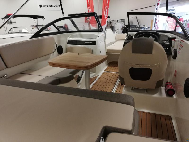 Bayliner VR5 E