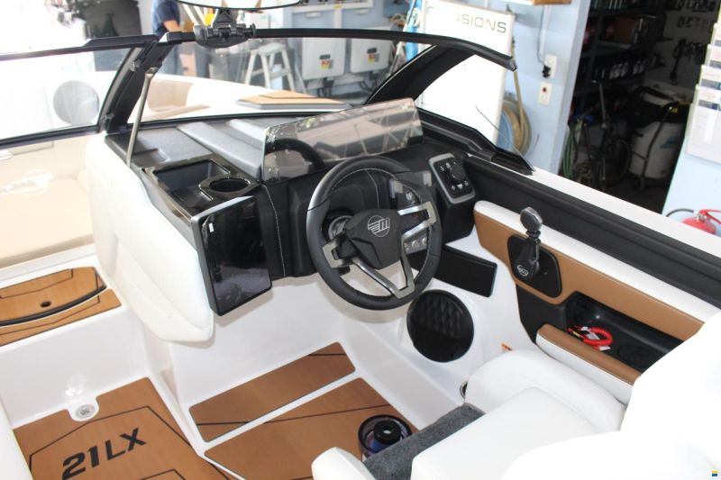 Malibu 21 LX