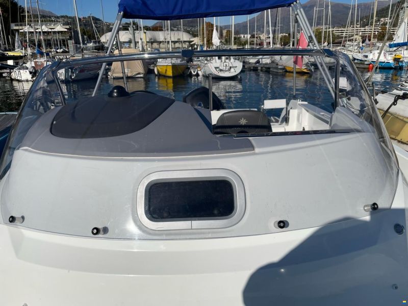 Jeanneau Cap Camarat 6.5 WA series 2