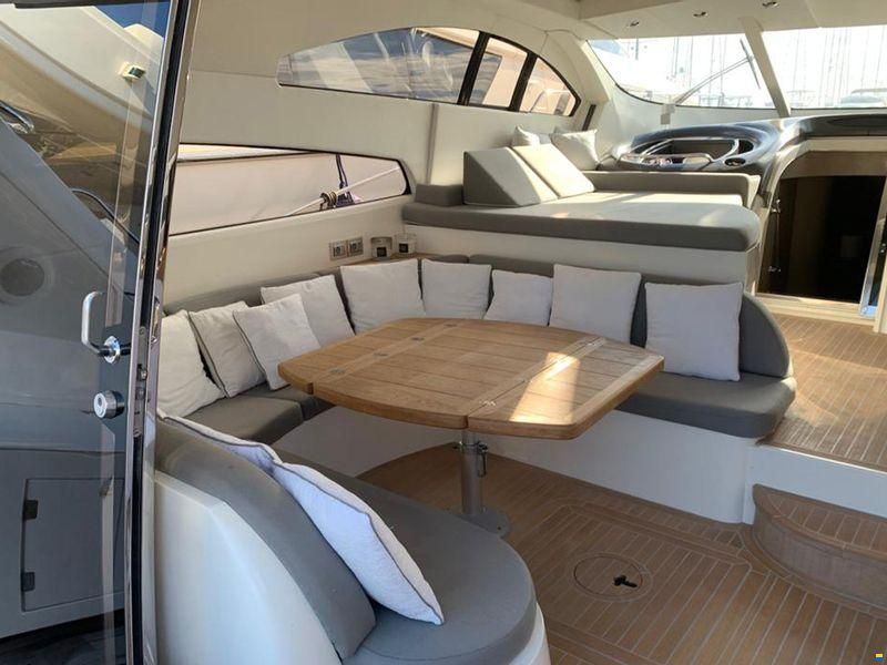 Sunseeker Predator 75