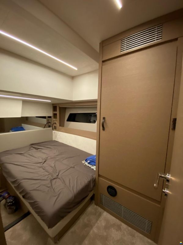Prestige 520 Fly