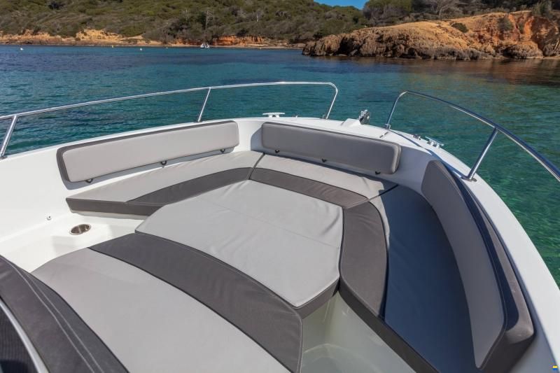 Jeanneau Cap Camarat 6.5 CC SERIE 3