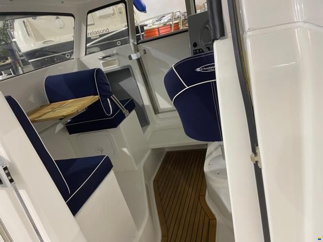 Bella 625 Cabin