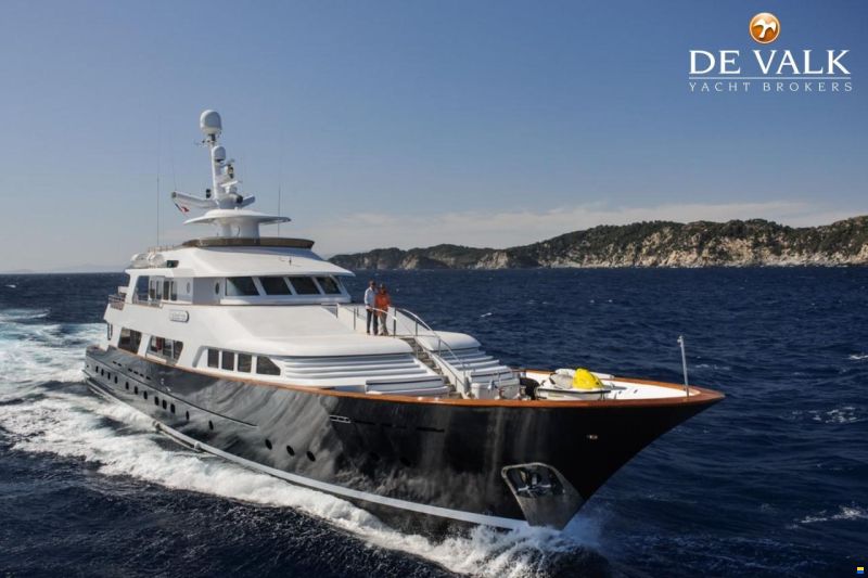 Sterling 44