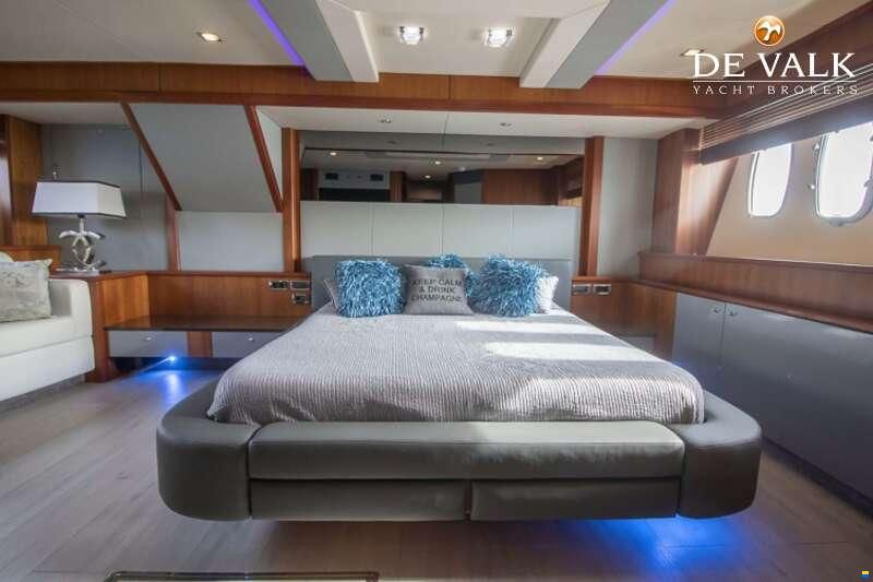 Sunseeker 86 Yacht