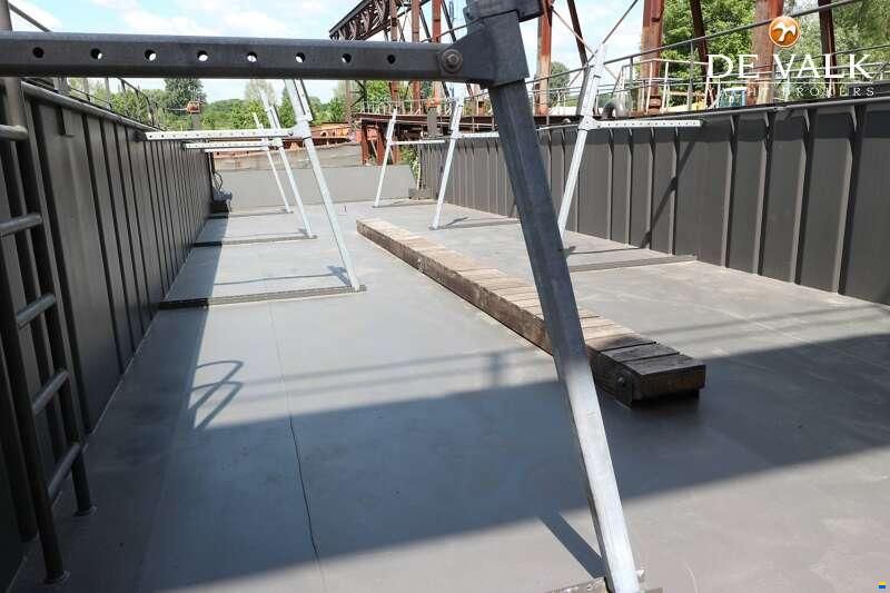 Dock