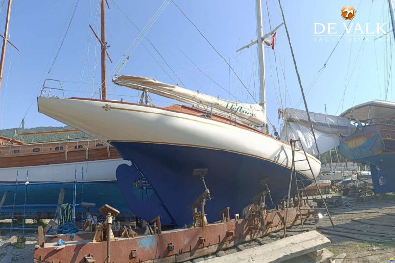 Classic Sailing Yacht