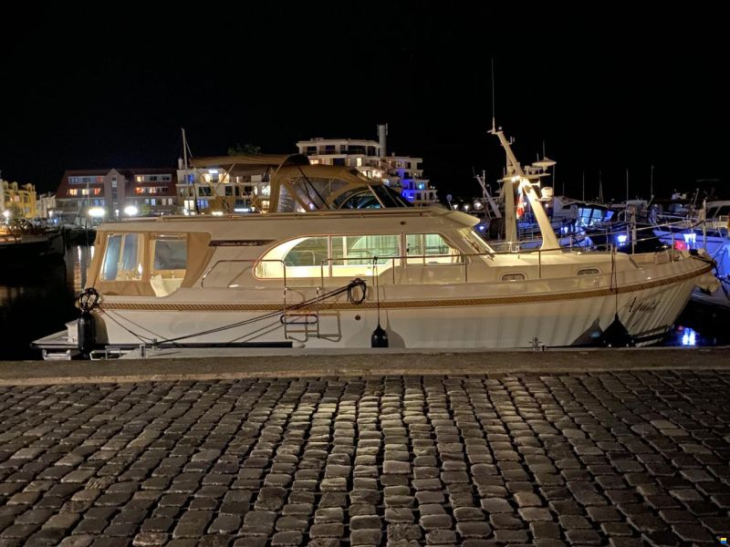 Linssen Grand Sturdy 35.0 Sedan
