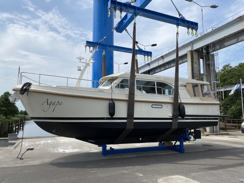 Linssen Grand Sturdy 35.0 Sedan